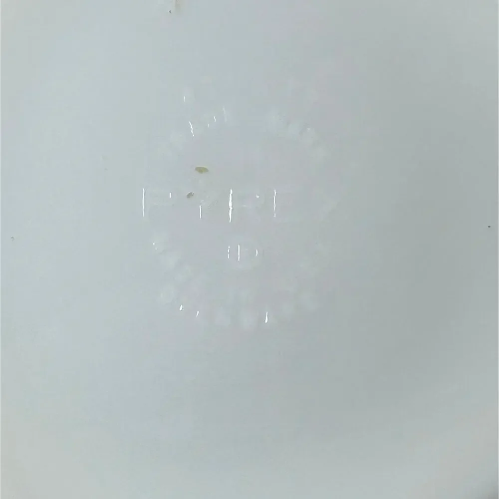 Pyrex this vintage